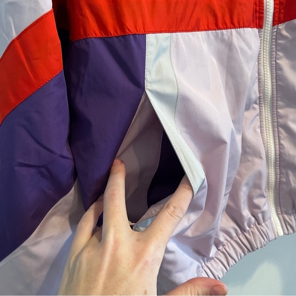 Urban Outfitters 80s Inspired Oversized Windbreaker - Picture 4 of 6